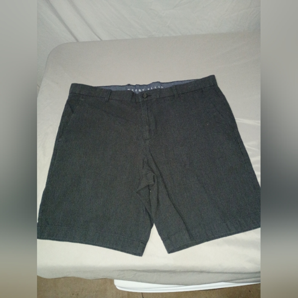 Perry Ellis Men's Black Shorts 36
